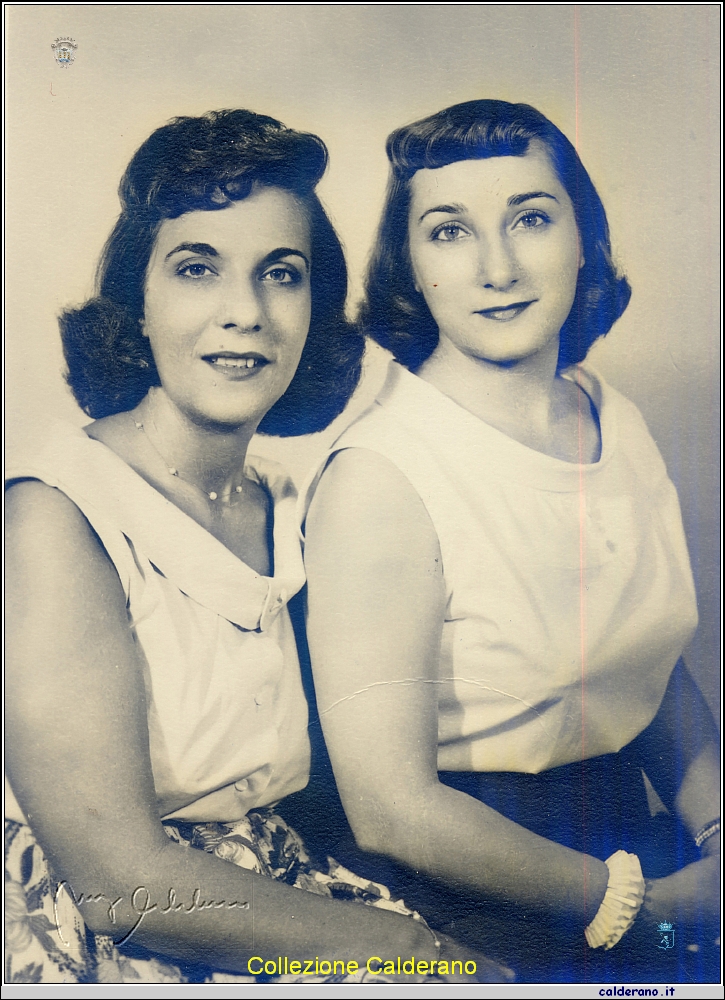 Rose e Teresa Cafiero Liberatore - 2 giugno 1956.jpg