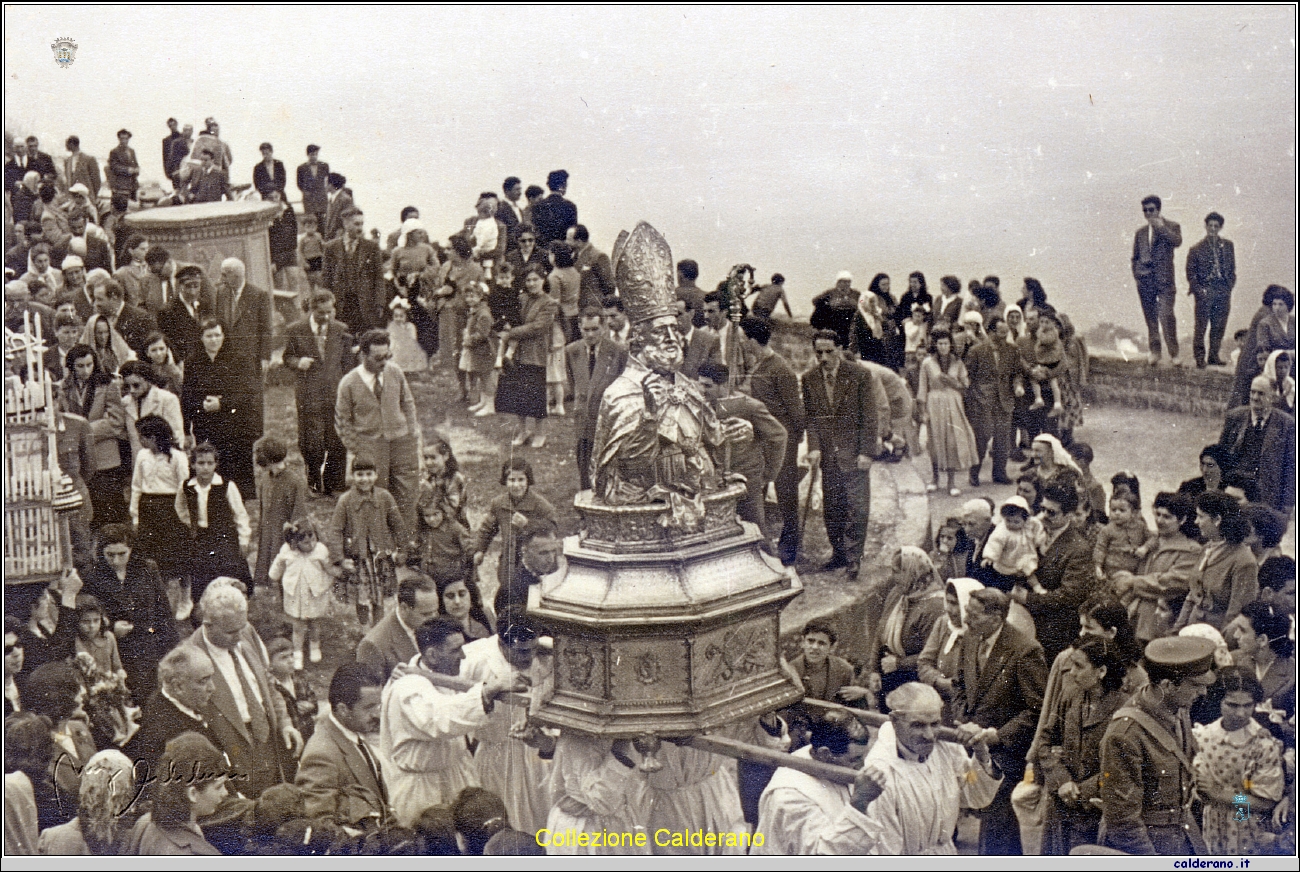 Giovedi di San Biagio - Arrivo della Statua.jpg