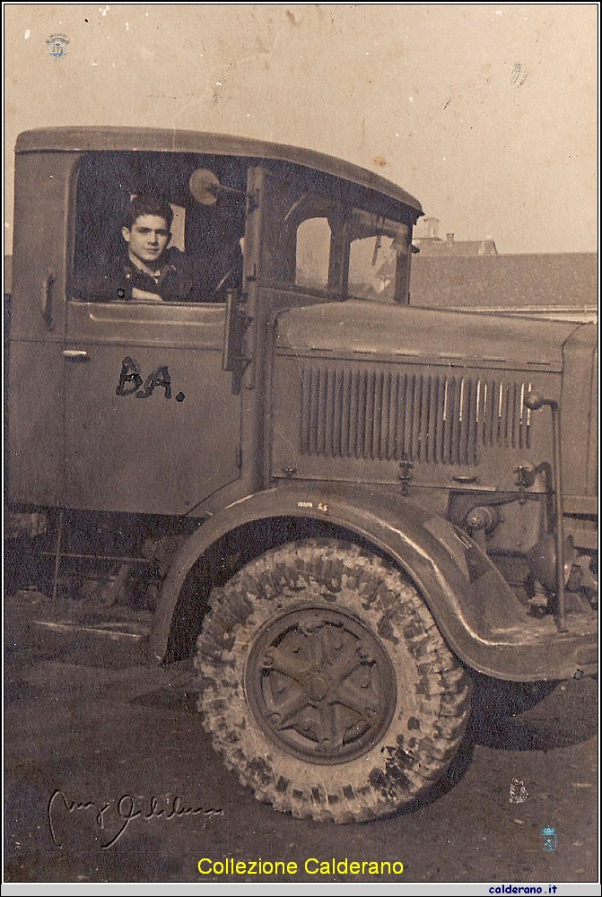 Camion residuo bellico.jpg