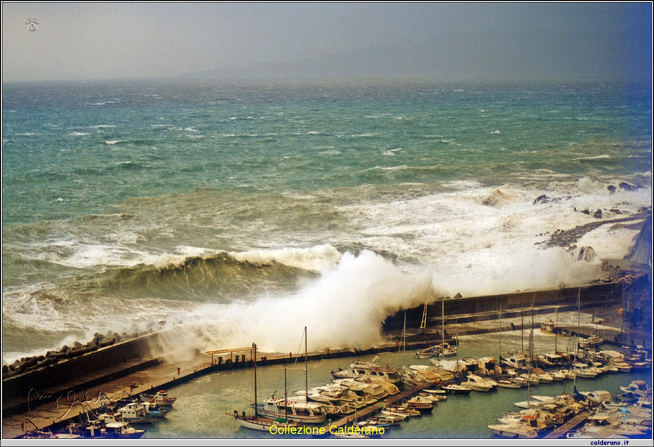 Mare in tempesta.jpg