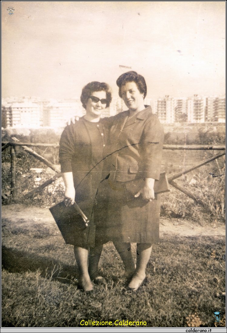 Sorelle Mafalda e Iolanda Salvato.jpg