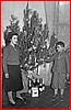 Con Maria Emilia e l'albero di Natale fine anni '50.jpg