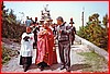 Processione di San Biagio -scende dal Castello- con Don Vincenzo Iacovino e Padre Trombetta e turifero Pietro Limongi - maggio 1988.jpg