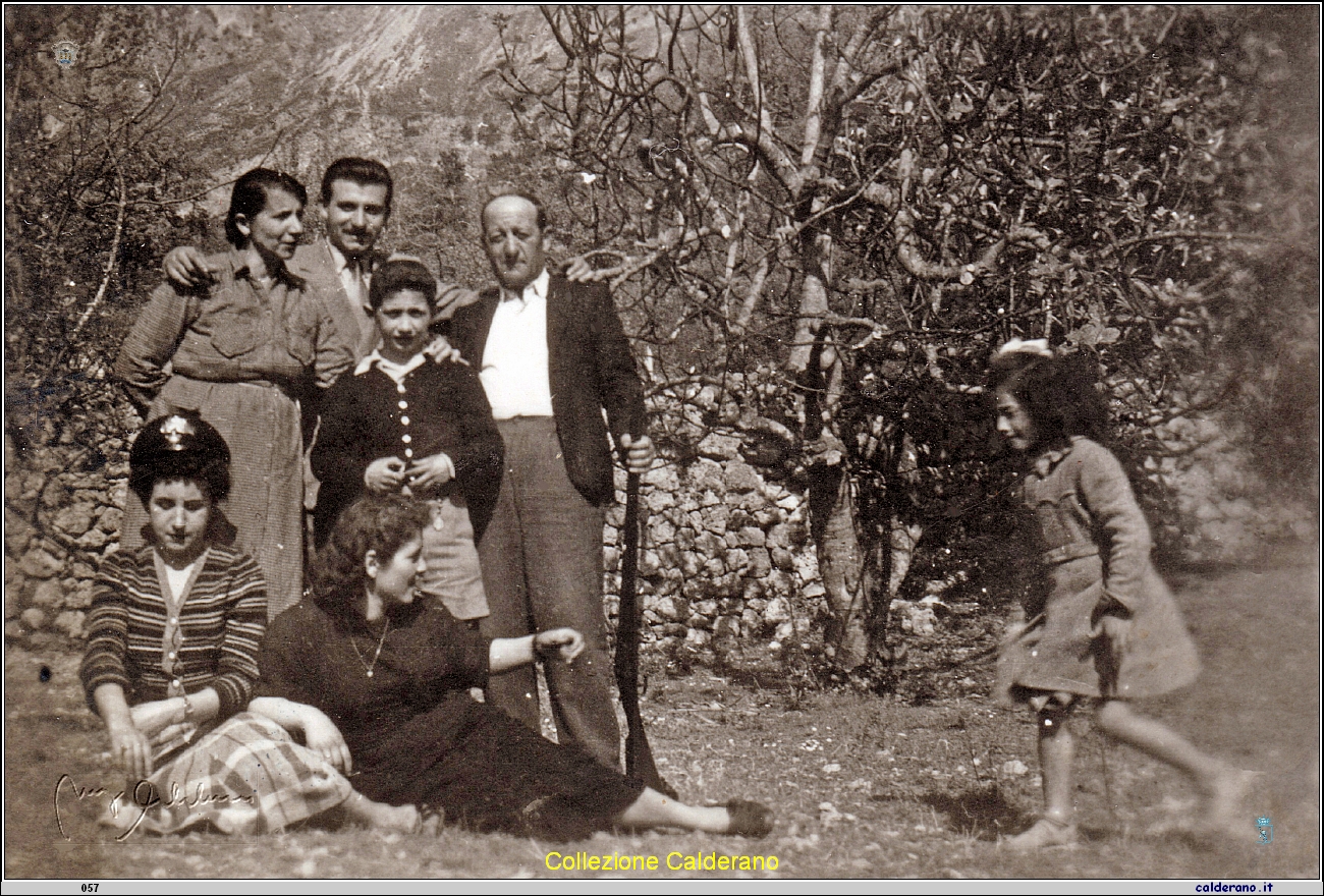 Famiglia De Pasquale 1958.jpg