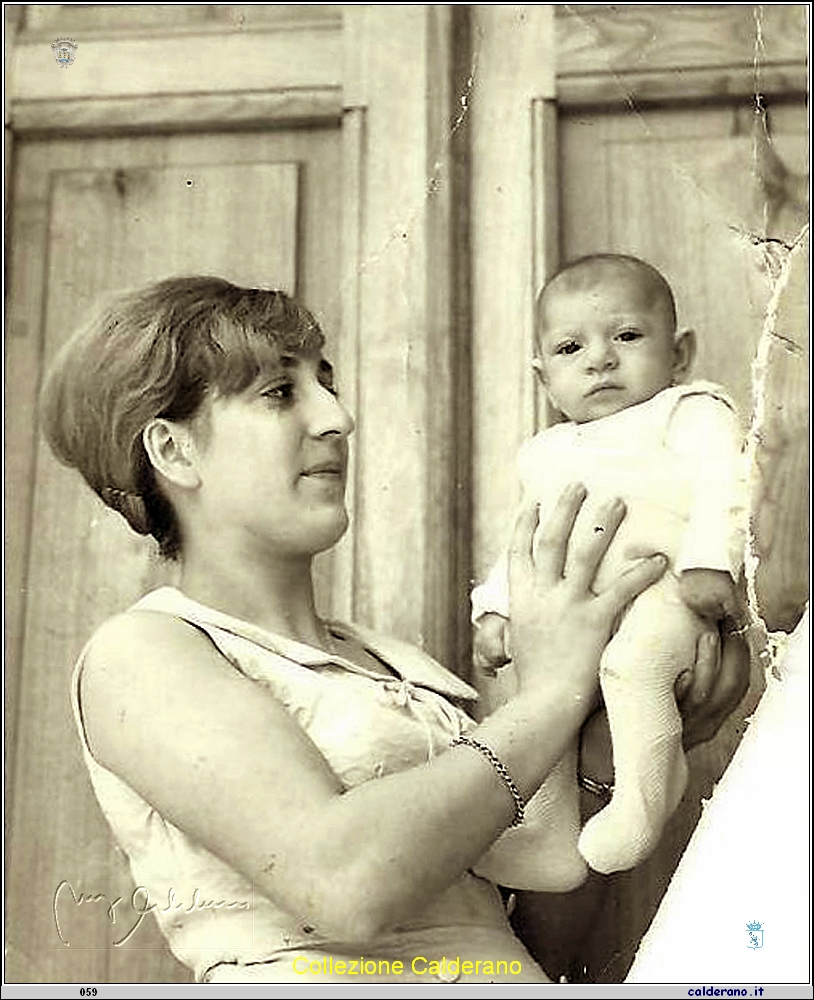 Gerarda Niglio neonata 1966.jpg