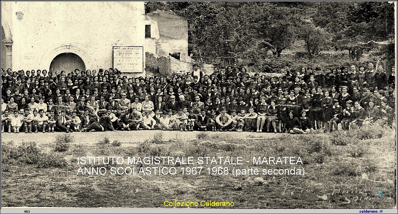 Istituto Magistrale anno 1967-68 b.jpg