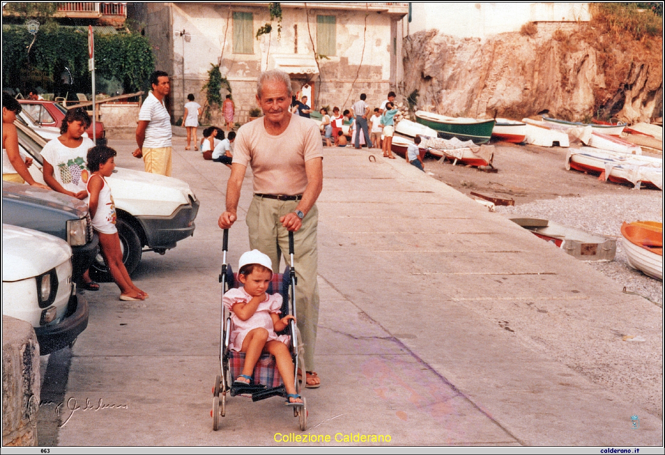 Nonno Francesco Fiorenzano e nipote.jpeg