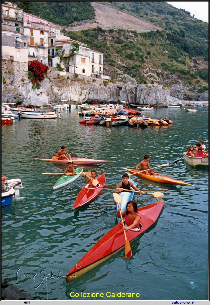 Canoe in estate 1989 2.jpeg