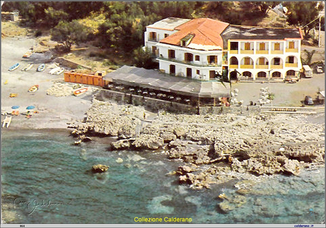 Hotel Gabbiano - Acquafrtedda .jpg