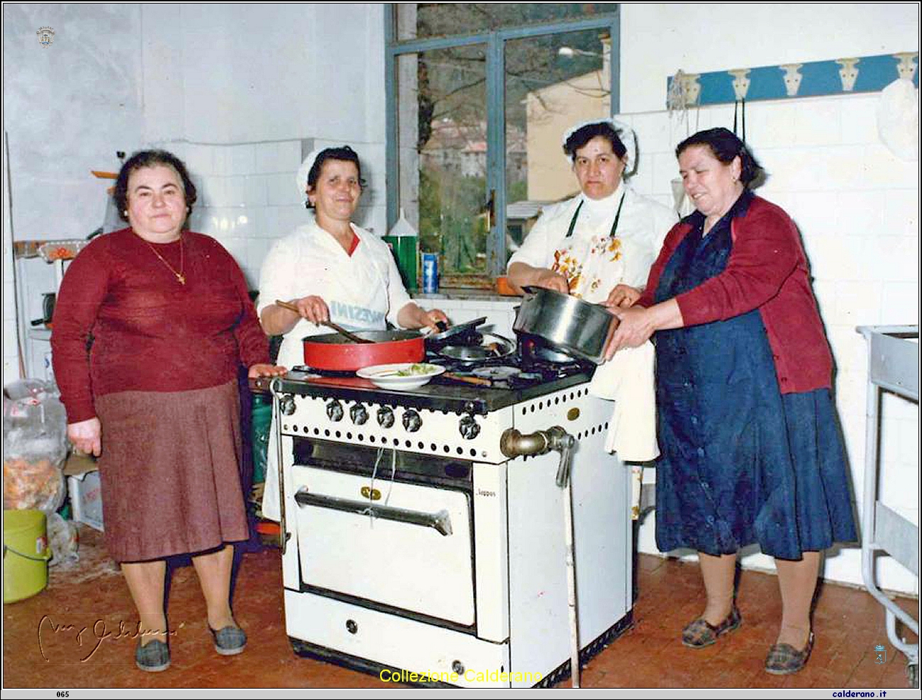 Le collaboratrici delle Scuole Elementari - Rosa, Antonietta, Amalia e Nannina 1983.jpg