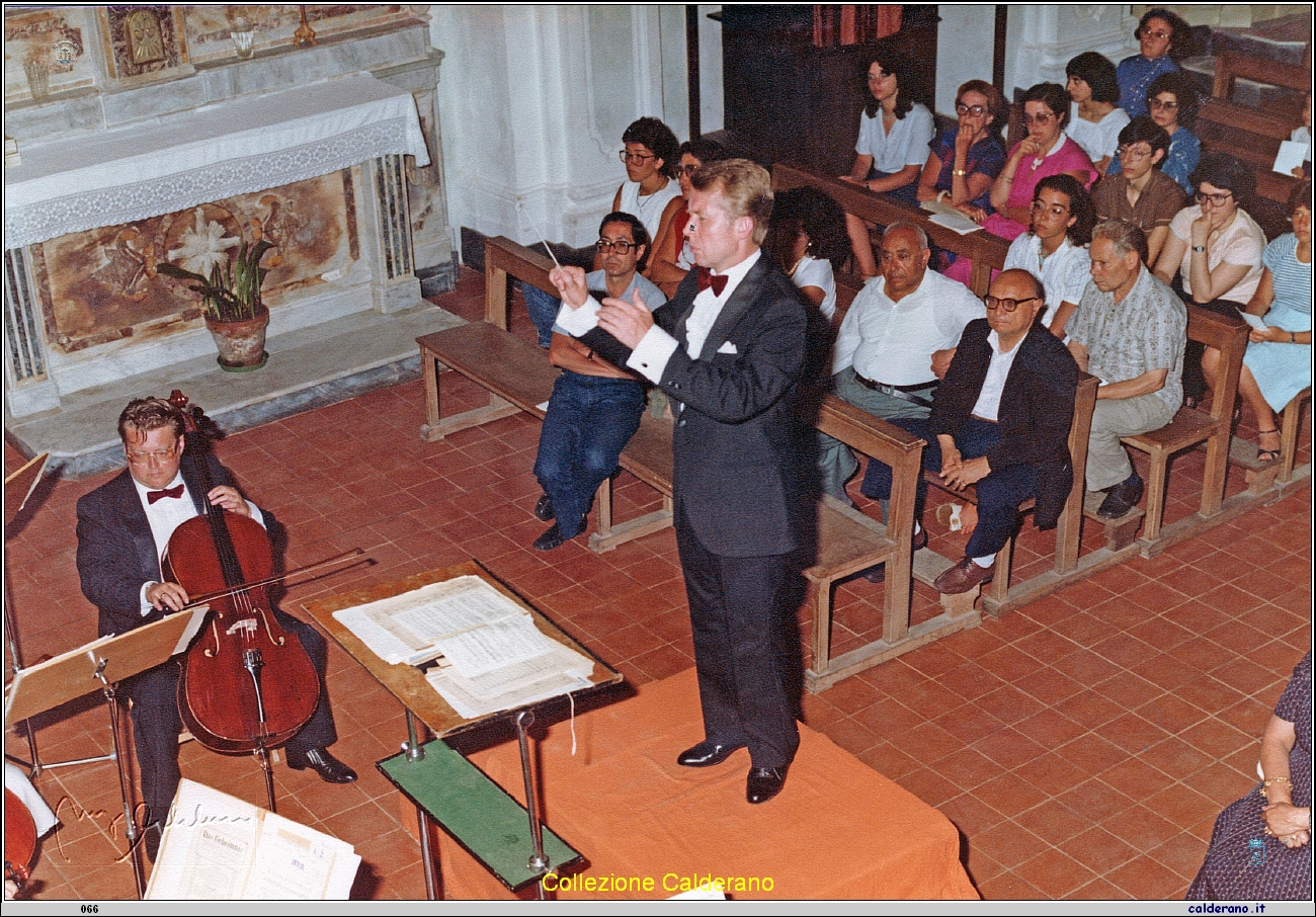 Concerto Chiesa Madre 1983 2.jpeg