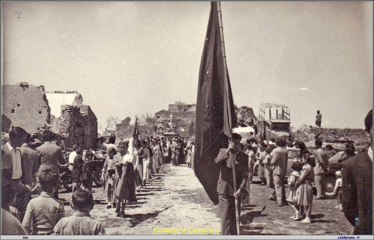 Domenica di San Biagio al Castello - Arrivo della Statua.jpg