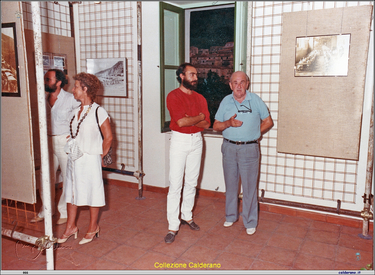 Mostra Fotografica con Teresa Maimone e Giovanni Lamarca  1983 2.jpeg