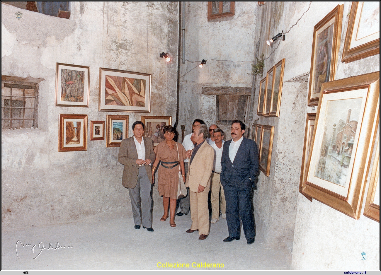 Fernando Sisinni all'apertura della mostra di pittura - 1984 1.jpeg