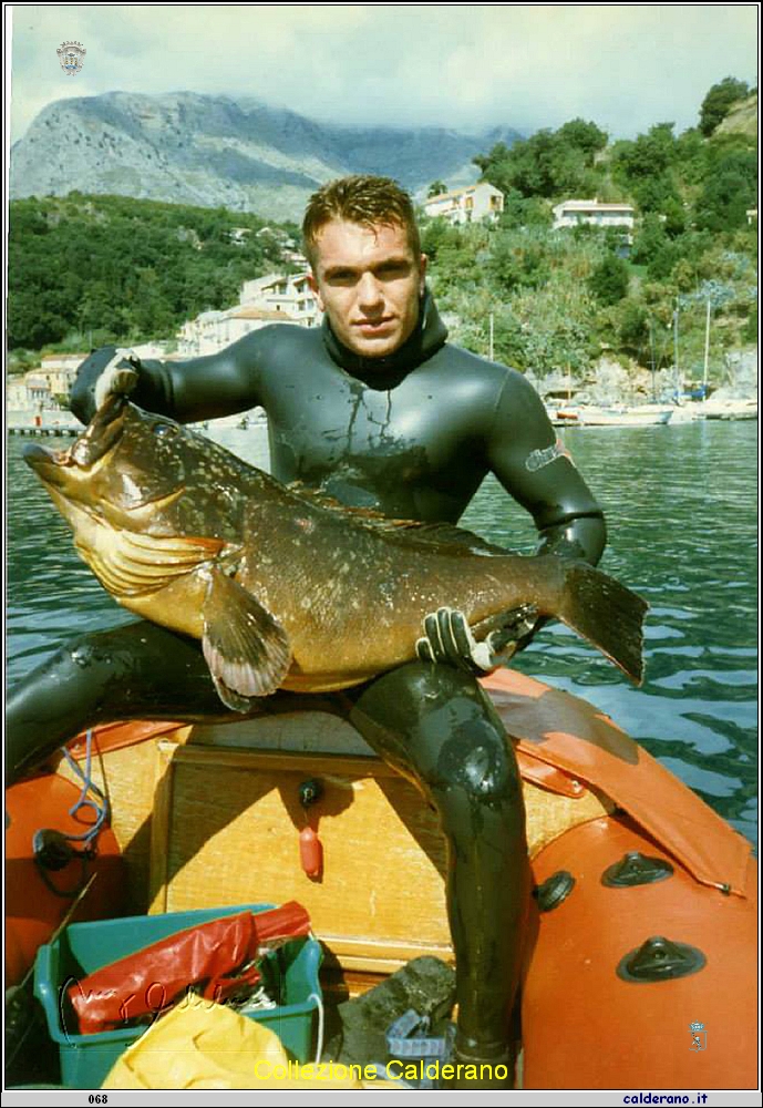 Biagio Schettino e la cernia.jpg