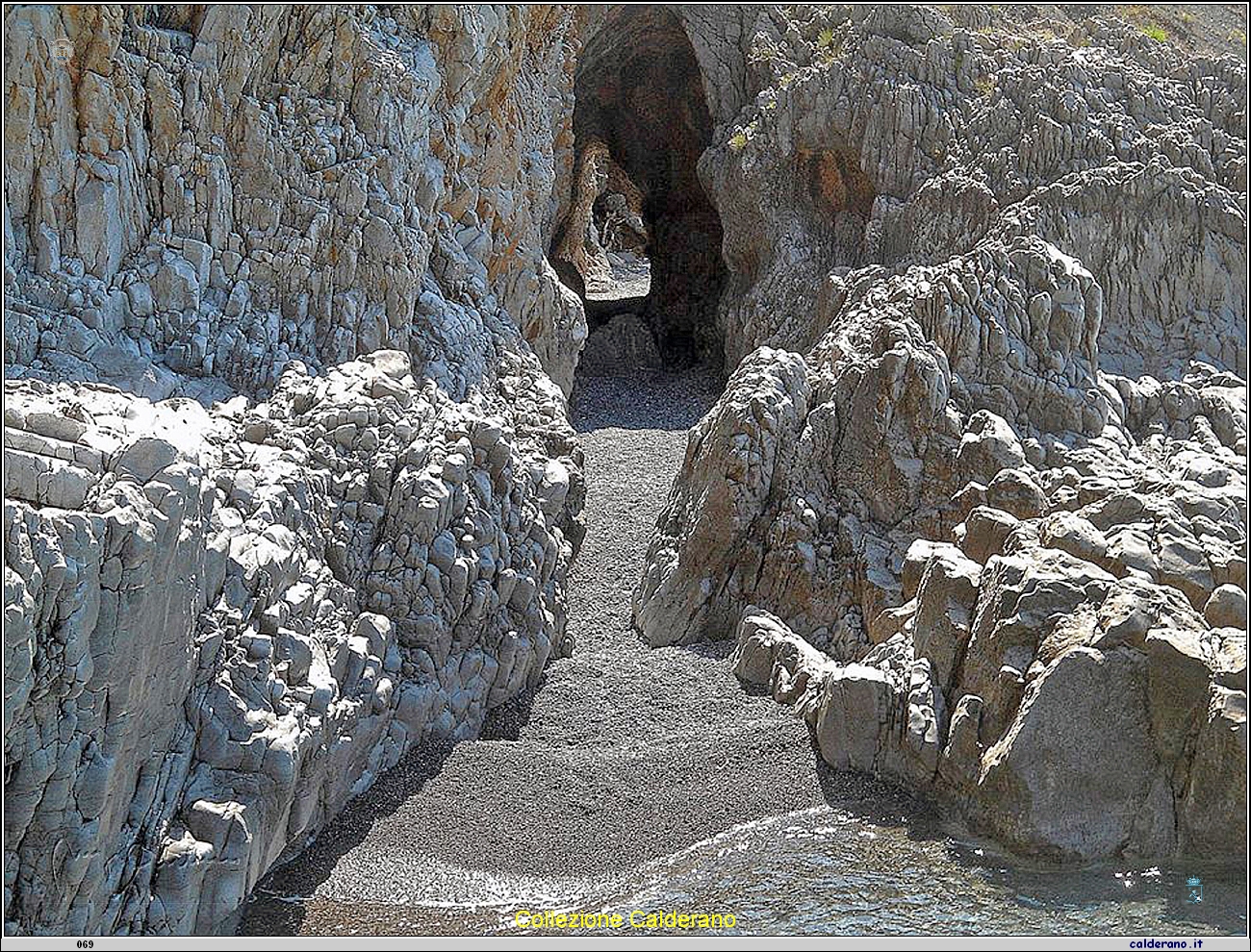 Spiaggia Anginarra.jpg