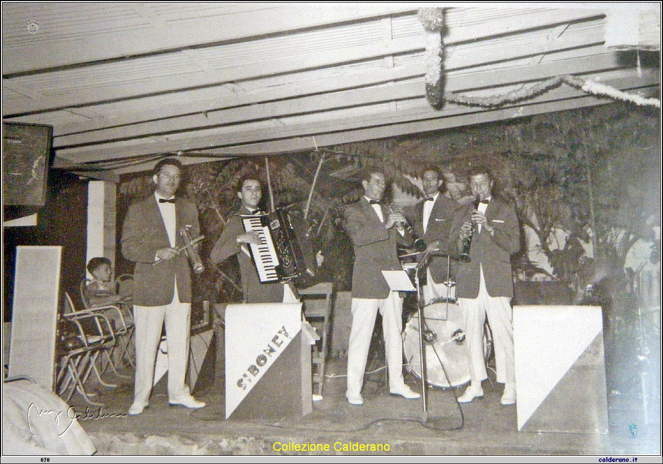 Orchestra Siboney di Franco Liberatore.jpg