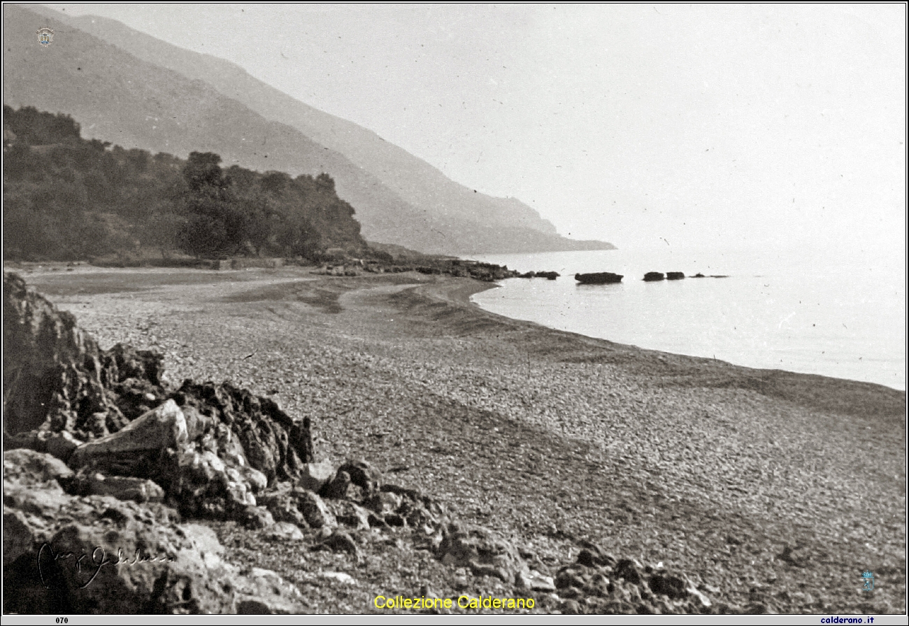 Spiaggia di Acquafredda.jpg