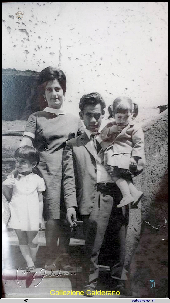 Rocco Velardi e famiglia.jpg