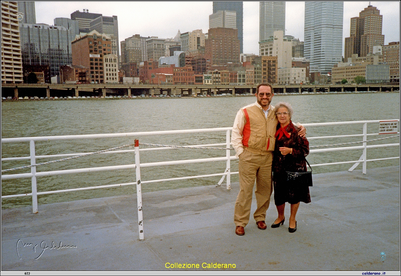 Insieme a Mamma a Pittsburgh (Pennsylvania USA) 1989.jpg