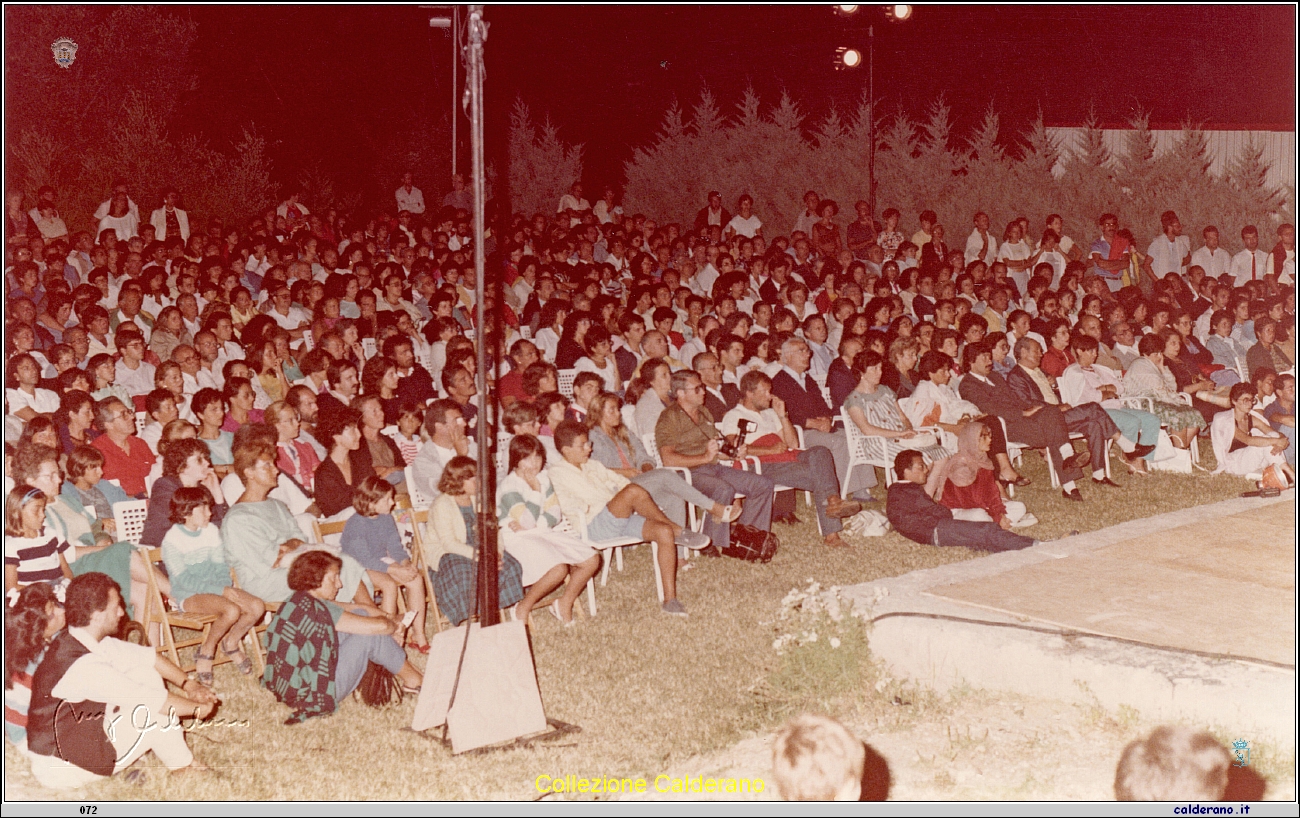 Spettacolo al Parco Tarantini 1985.jpeg