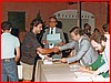 Mimmo Saverio Romei premia al concorso di Pittura Estemporanea 1984 7.jpeg