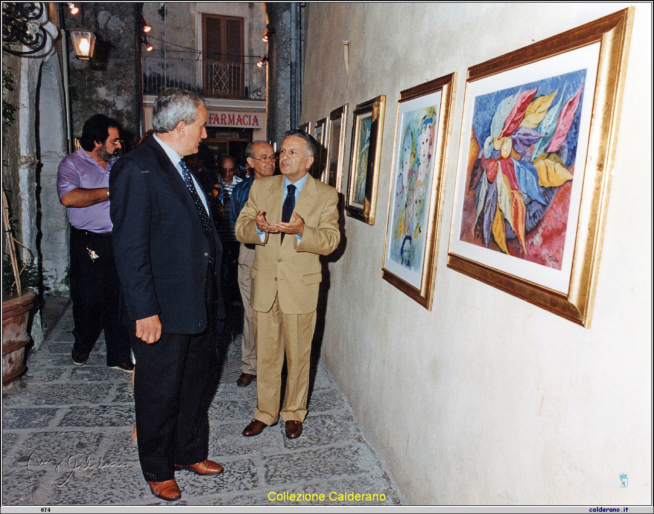 Mostra nei vicoli agosto 1993 4 con Giuseppe Della Morte.jpeg