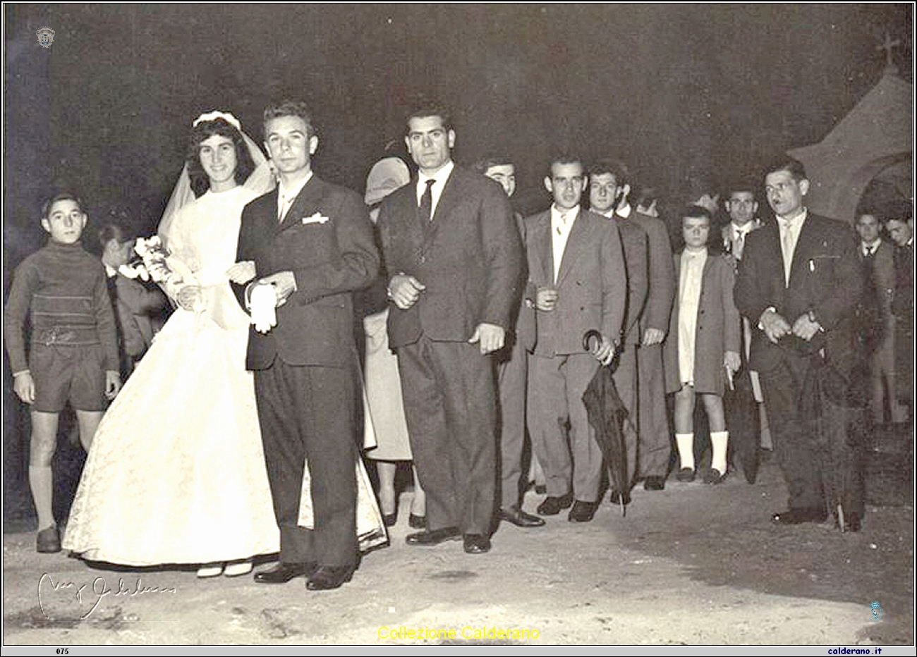 Giuseppina Battipaglia e Gaetano Schettino sposi 1959.jpg