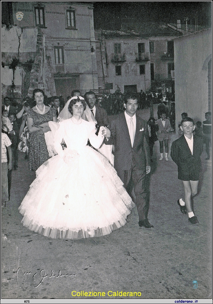 Maria Filomena Iannini e Adolfo Spatuzzi sposi.jpg