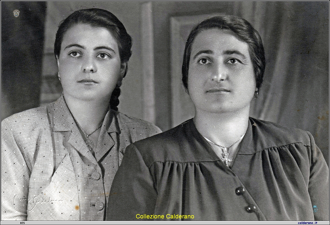 Maria Rosa Zaccaro con la Mamma.jpeg