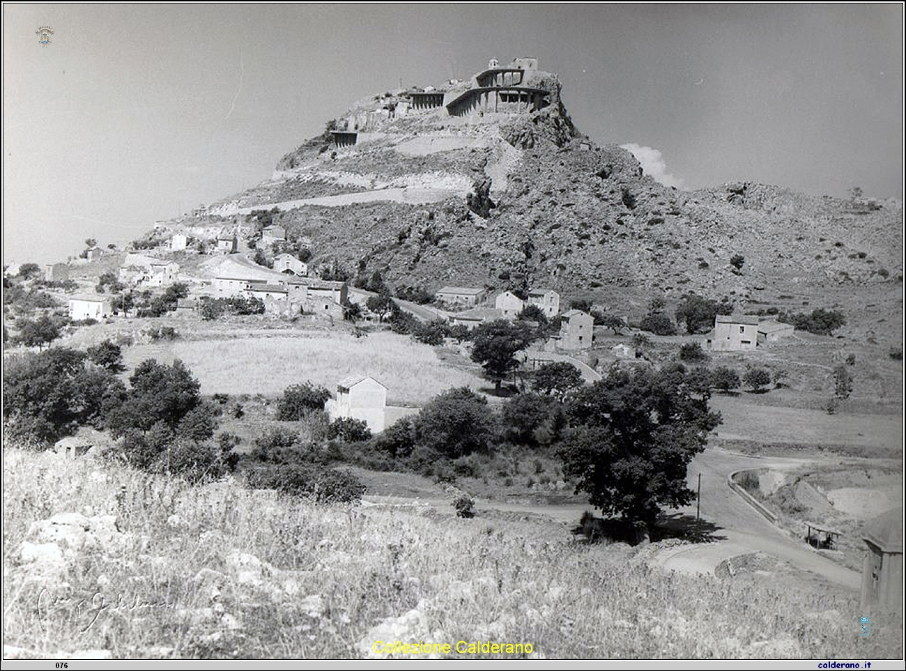 Il Castello con la Croce.jpg