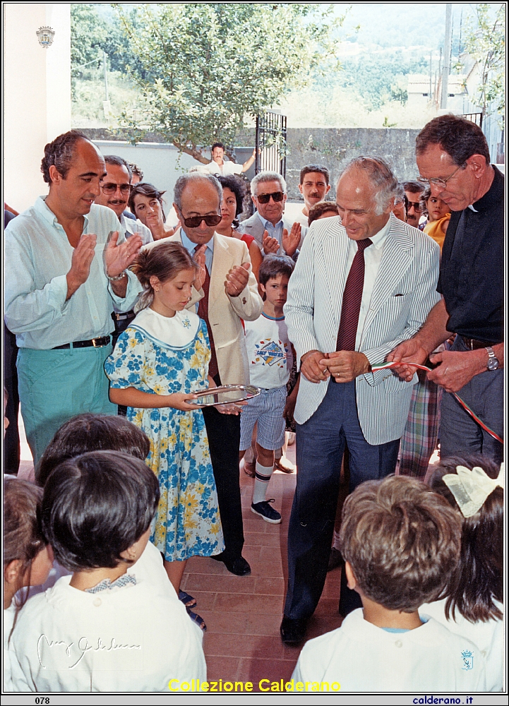 Inaugurazione dell'asilo donato dagli Americani 1986 8.jpeg