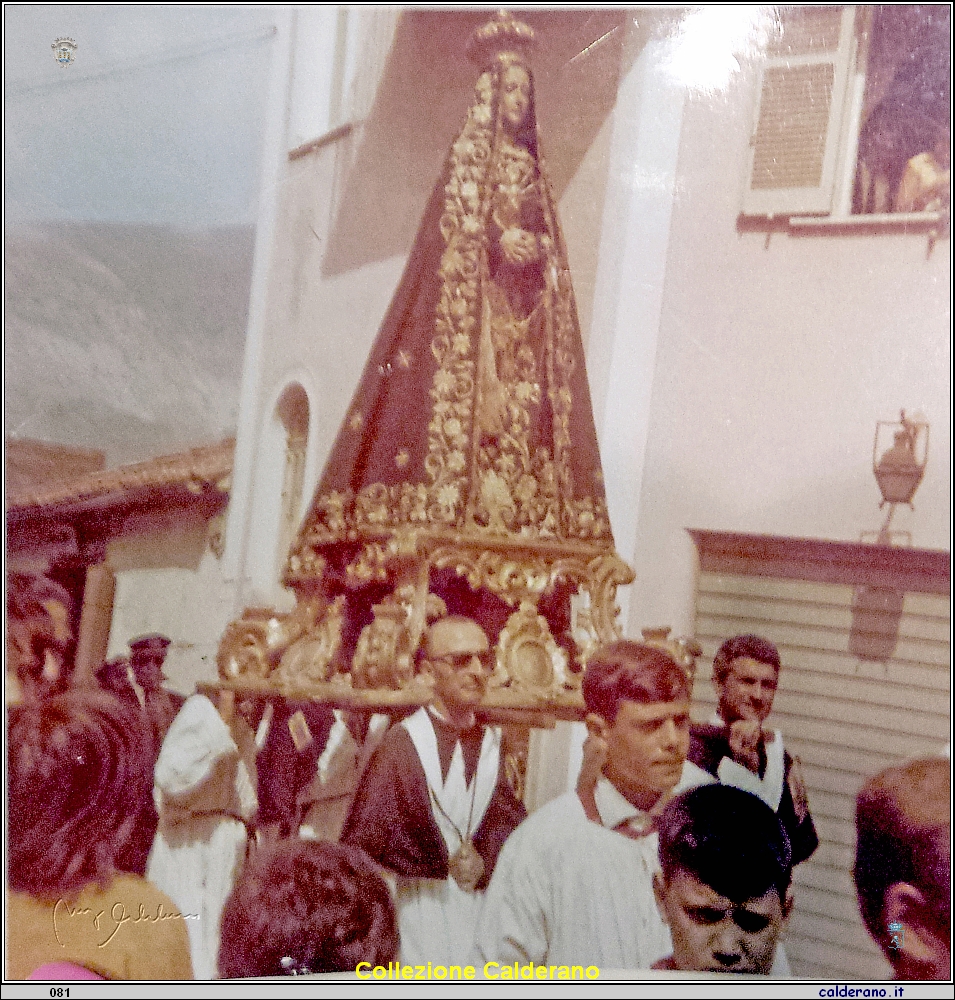 Processione dell'Addolorata con Luigino Pedulla' e Biagio Mazzeo.jpg