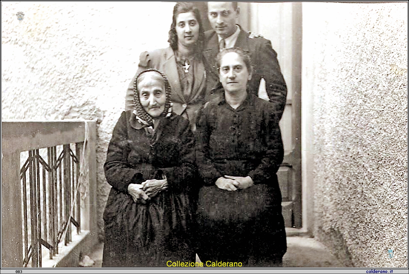 Bice Napoli, Pino Auriemma, Adelaide Raeli e Angelina Limongi.jpg