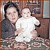 Carlo Crispo e la Mamma Dicembre 1967.jpg