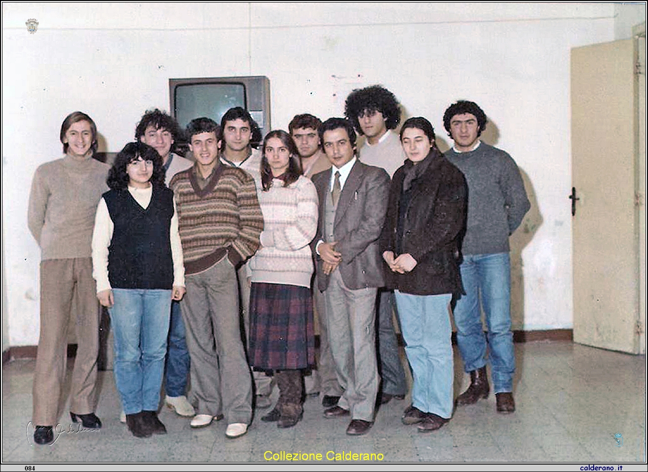 Alunni dell'Istituto Alberghiero 1981.jpg