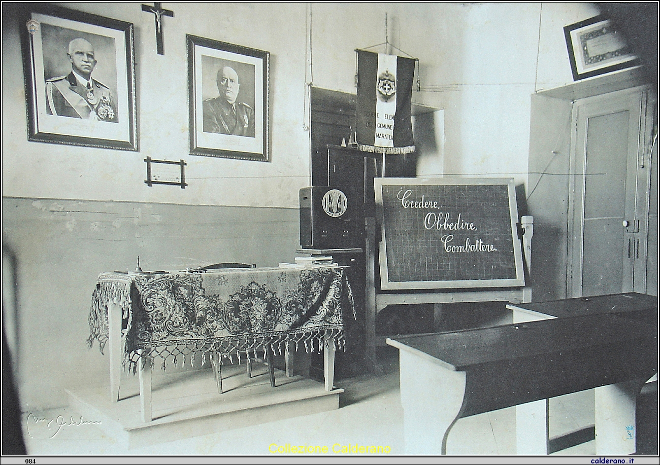 Aula del Maestro Biagio Schettino - Scuola Elementare 1939.jpg