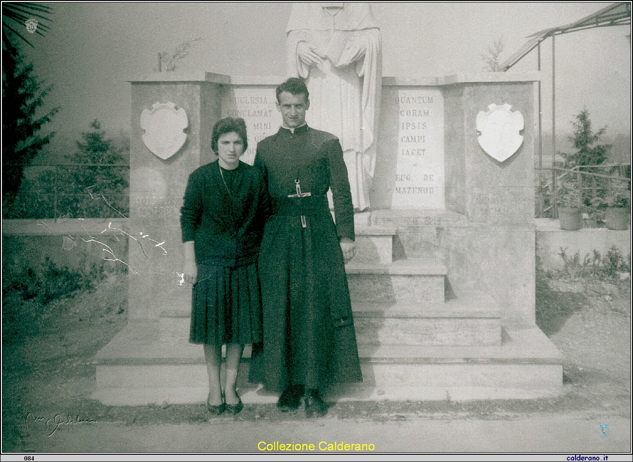 Carmela Avigliano Zietta e Padre Giuseppe.jpeg