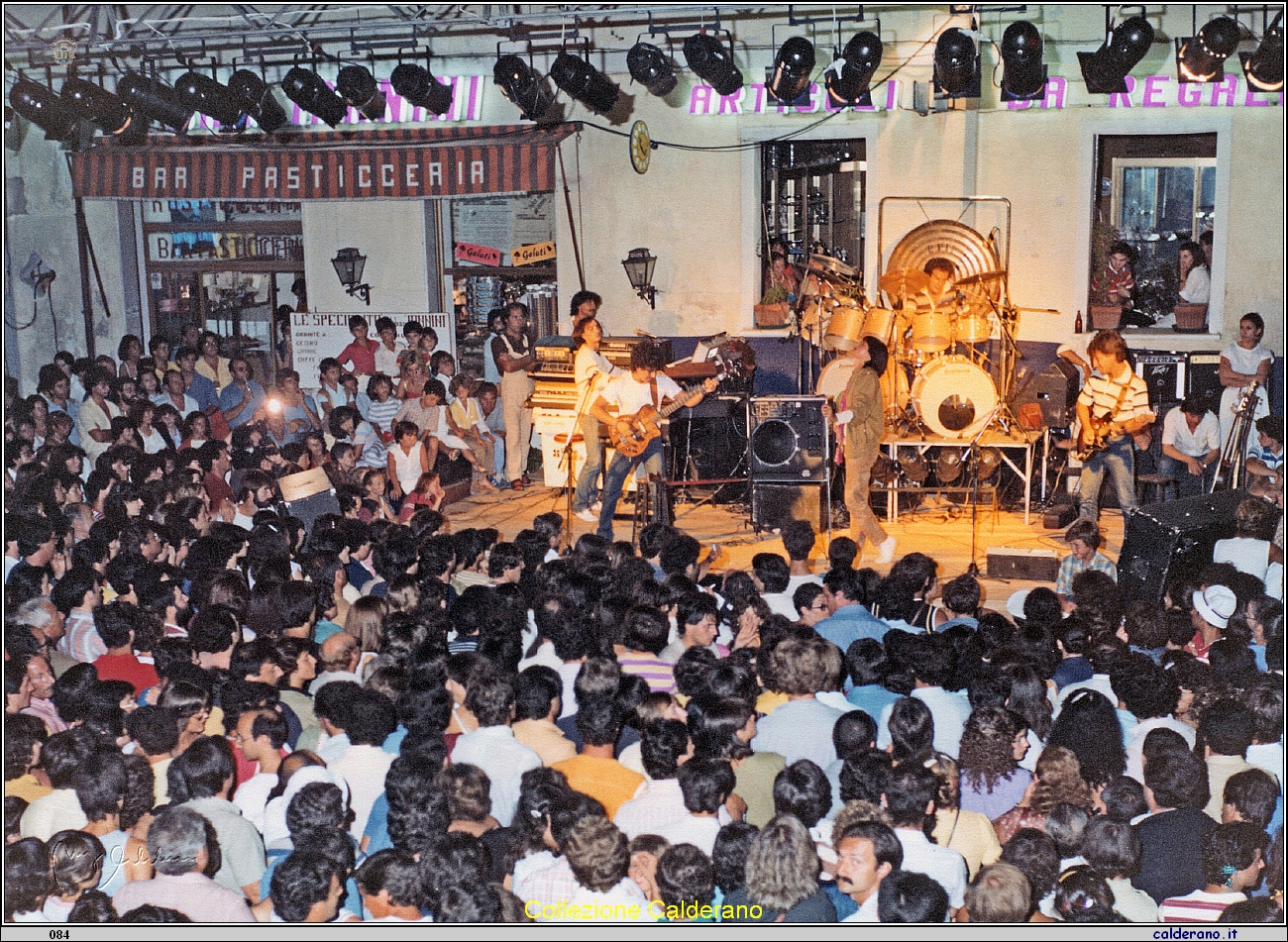 Concerto in Piazza Buraglia di Anna Oxa 8 - 1981.jpeg