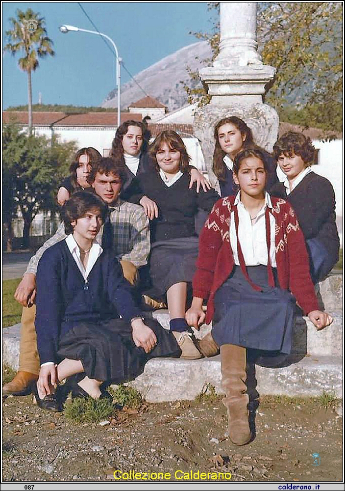 Le Ragazze del De Pino.jpg