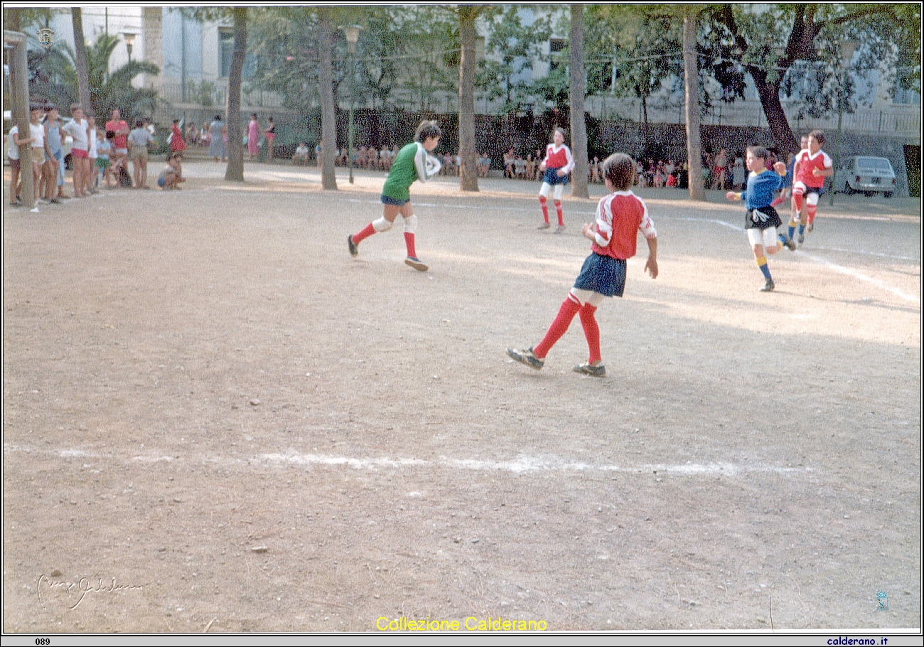 Calcio nella Colonia di Fiumicello Agosto 1982 4.jpeg