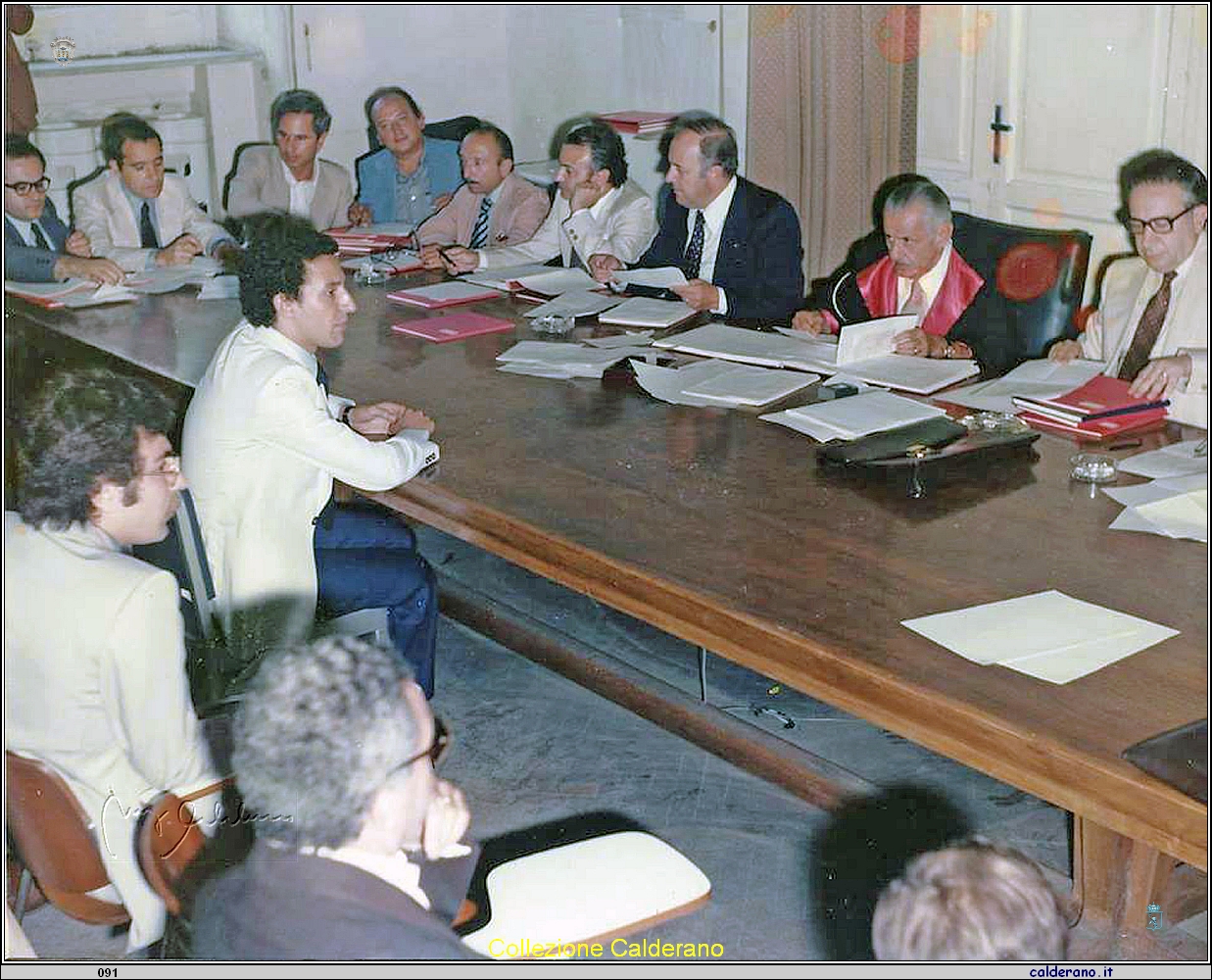 Manlio Schettini discute la tesi di laurea 22-7-1977.jpg