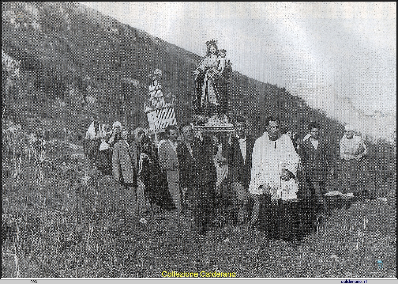 La Processione della Madonna della Neve 1957.jpeg