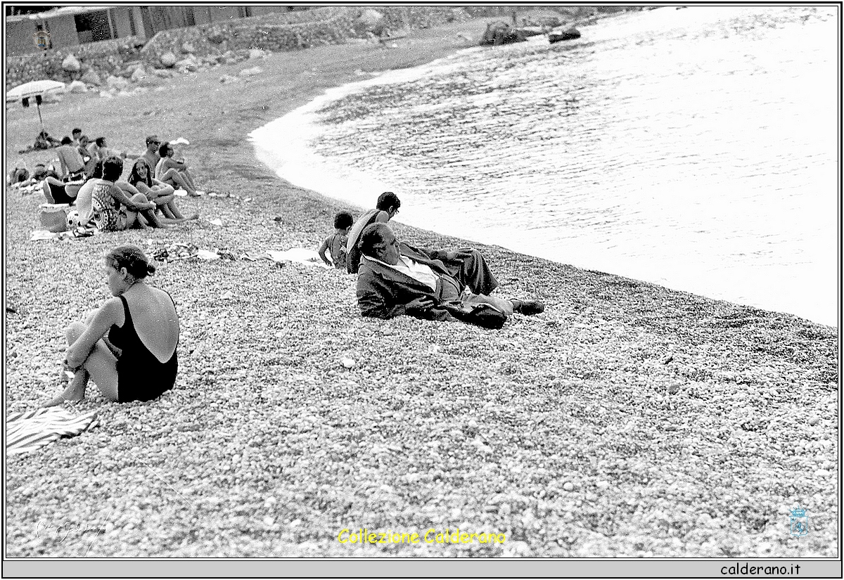 Sulla spiaggia di Fiumicello Don Pasquale Epifanio Iannini.jpg