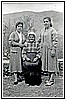 Elvira e Giuseppina Glosa con la Nonna.JPG