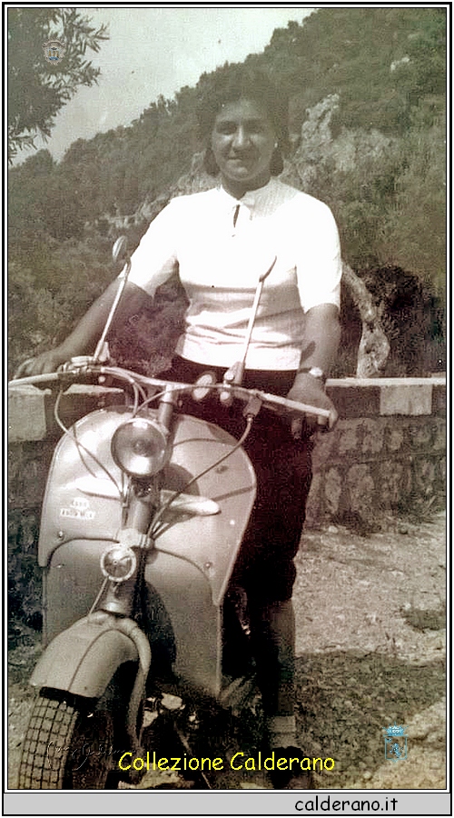 Amalia Limongi in Lambretta.jpg