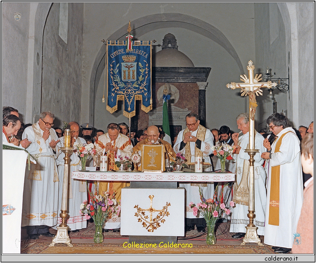 Comunione del Cardinale Poletti.jpeg