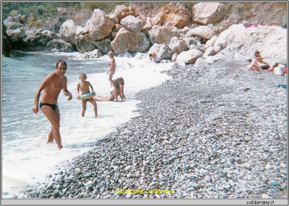 Antonio e Ciccio Di Giorno al mare.jpeg