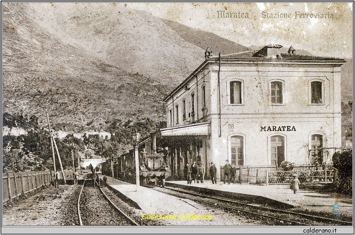 Maratea - Stazione ferroviaria - cartolina.jpg