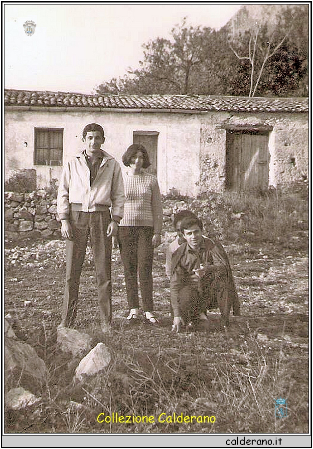 Plinio, Teresa, Marisa e Nicola.jpg